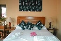 Toucan Inn Tobago Экстерьер фото